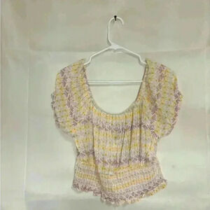 New with tags, womens size large floral shirt, #E226